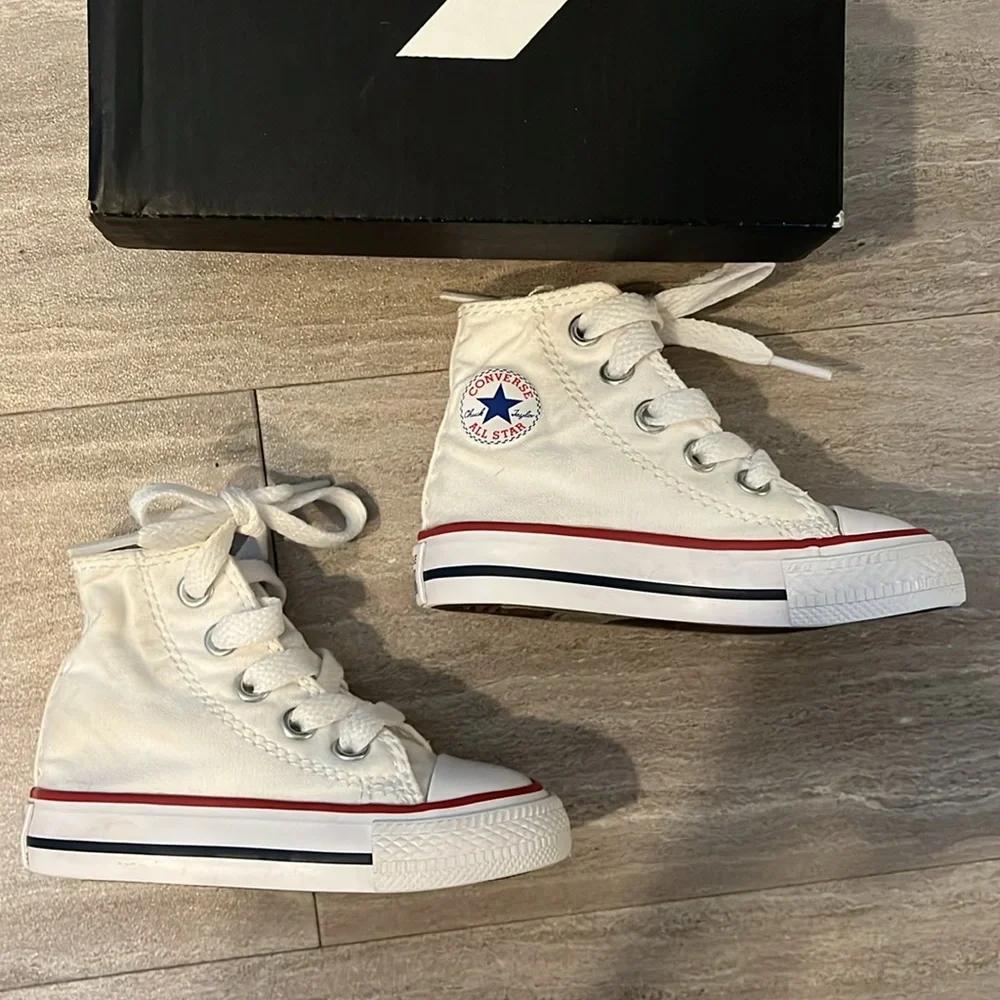 Converse Infant All Star White Hi Top Chuck Taylor